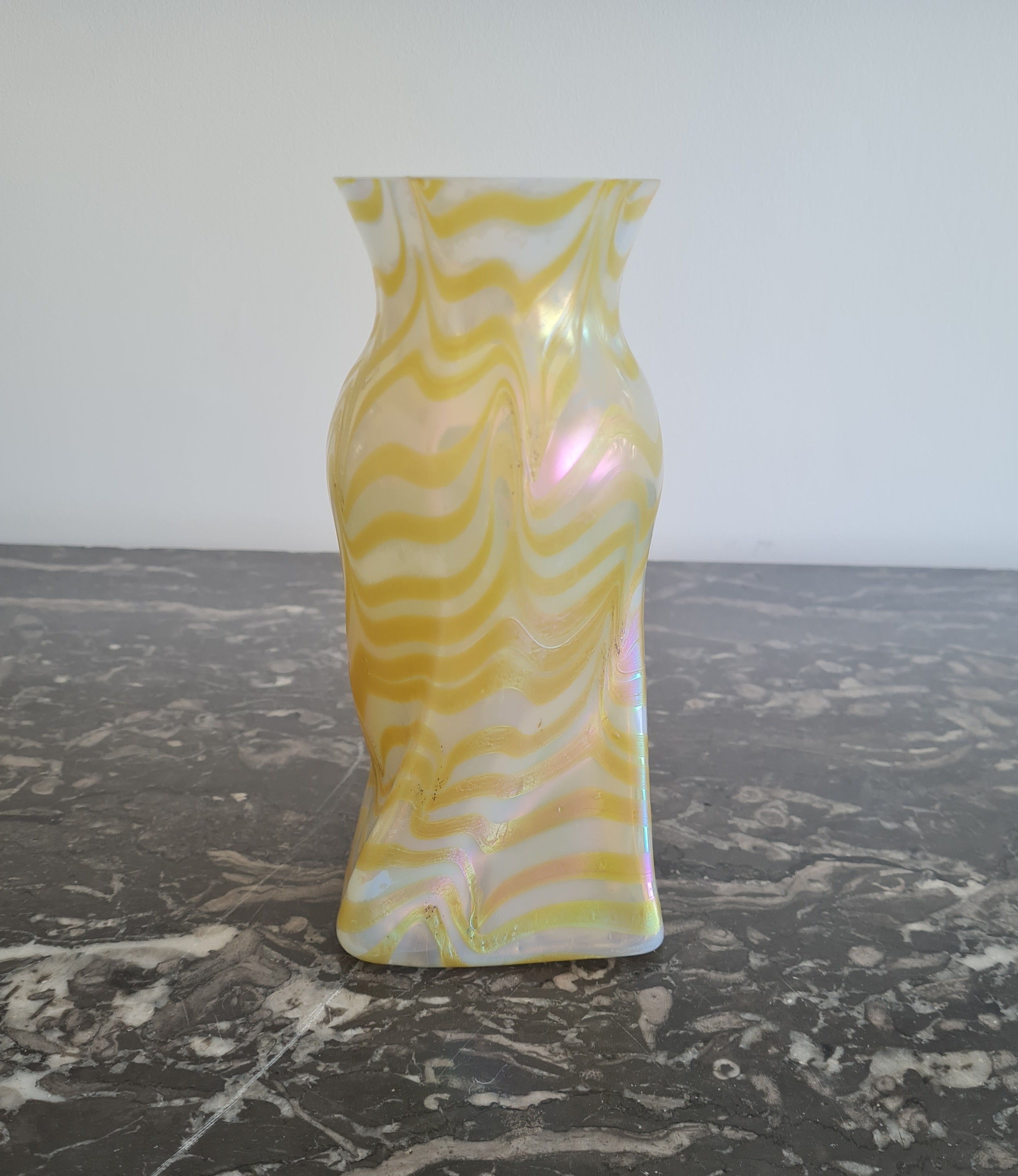 Johann Loetz Witwe Signed “Loetz Austria” – Phaenomen Genre 6893 “Candia” Iridescent Art Nouveau Vase – Bohemia, c. 1898–1902