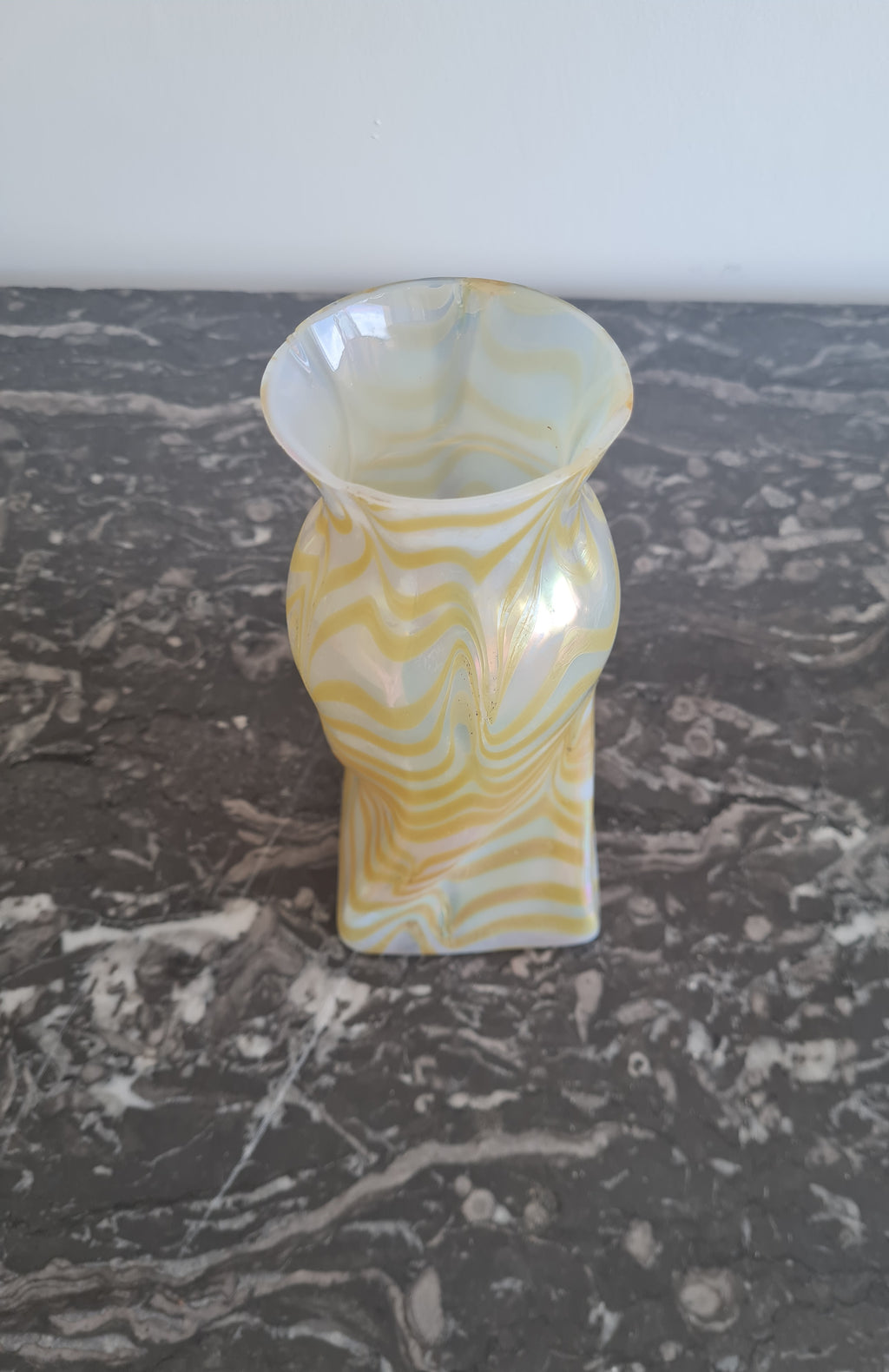 Johann Loetz Witwe Signed “Loetz Austria” – Phaenomen Genre 6893 “Candia” Iridescent Art Nouveau Vase – Bohemia, c. 1898–1902